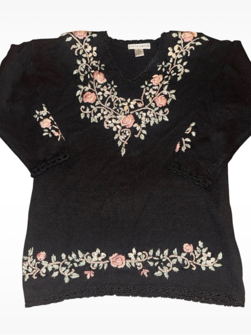 Vintage 90s Paris Smith Floral Embroidered Knit Sweater